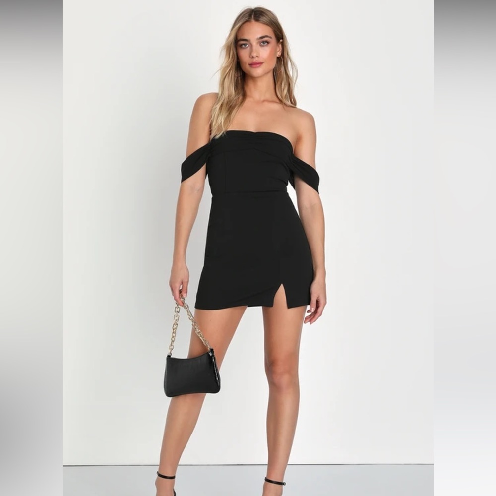 Sophisticated Vibe Black Off-the-Shoulder
Bodycon Mini Dress